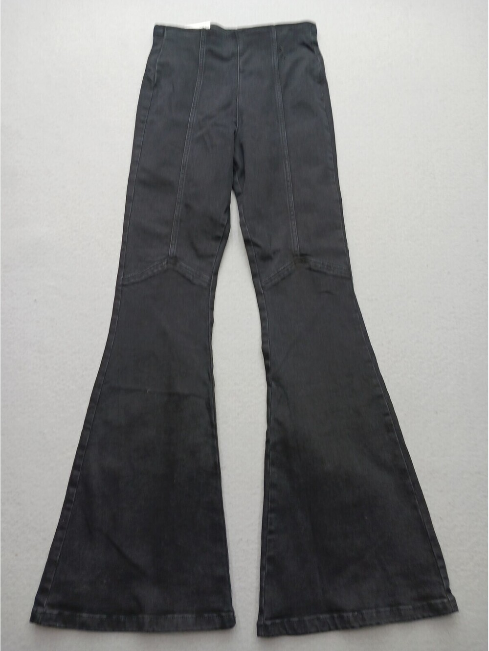 Forever 21 Women's Jeans Small Black Flared Dark Pocketless Mid Rise